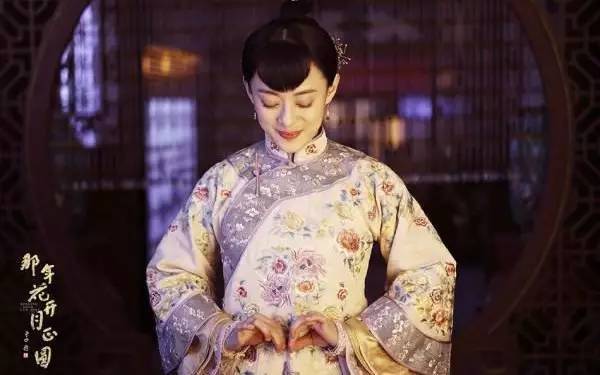 她「18歲守寡」被慈禧收為乾女兒!獨自打拚成「中國女首富」卻在42歲去世,原來她就是!...