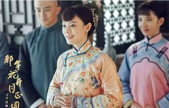 她「18歲守寡」被慈禧收為乾女兒!獨自打拚成「中國女首富」卻在42歲去世,原來她就是!...