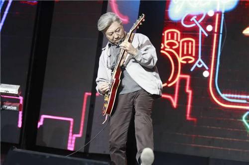 心理測試:這雙鞋是什麼顏色?測你本能的行為習慣!