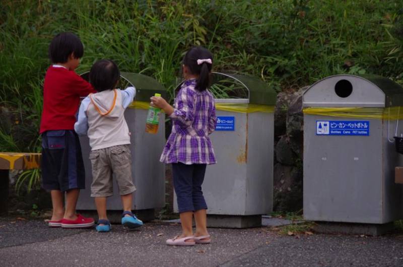 小學生就能自己 搭電車上學!日本人最重視的 5種品德教育,徹底打臉台灣「成績至上」的體製...
