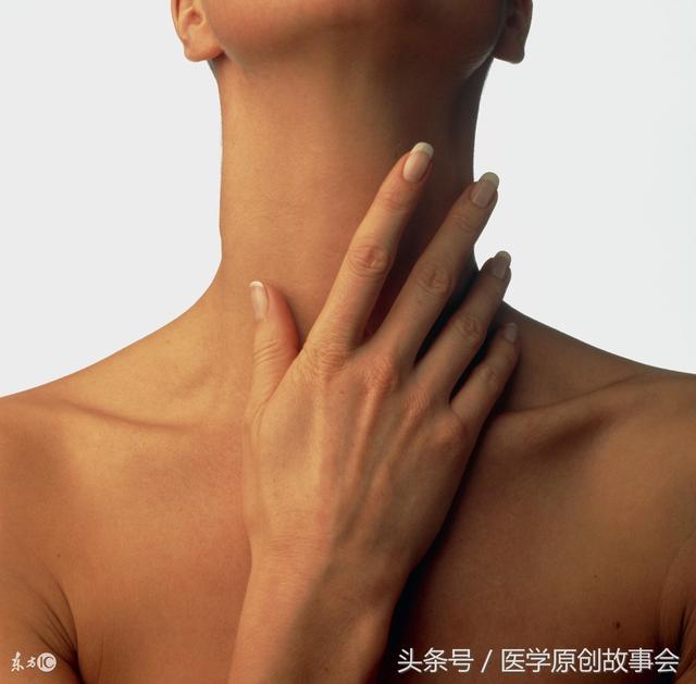 21歲大學生誤吞魚刺,剛入院就下了病危,醫生手術台上嚇得腿軟!