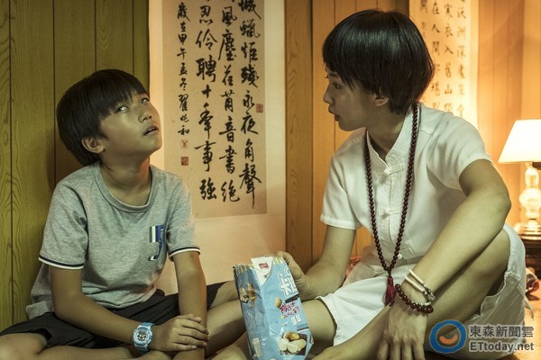 她想回娘家「幫爸爸撿骨」遭婆婆打槍!原因曝光「為了2個孩子好...」讓網友怒罵:快離婚!