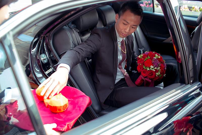 她想回娘家「幫爸爸撿骨」遭婆婆打槍!原因曝光「為了2個孩子好...」讓網友怒罵:快離婚!