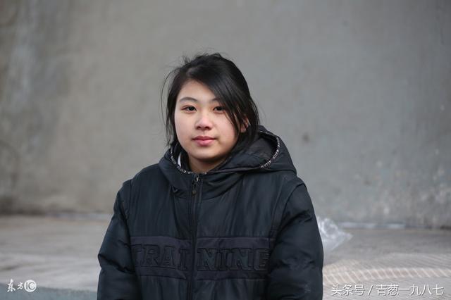 妹妹去世我收養她的孩子,整理她遺物發現一封信,拆開後我離婚了