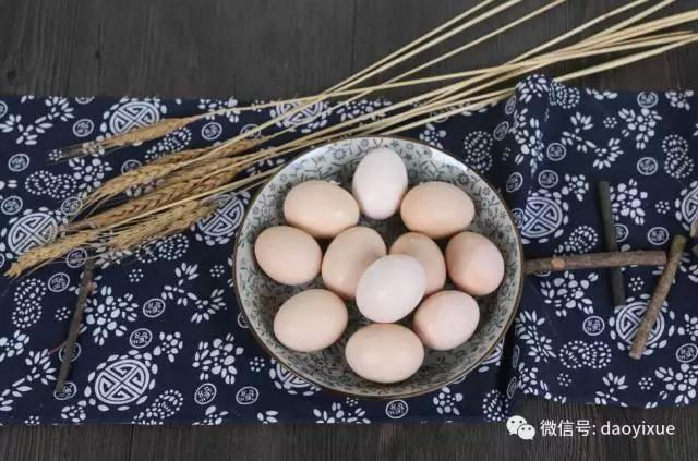 關節痛吃它、眼睛花吃它、皮膚差吃它…別再亂吃藥了!