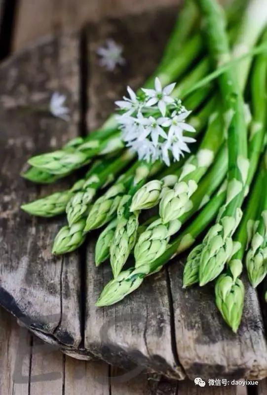 關節痛吃它、眼睛花吃它、皮膚差吃它…別再亂吃藥了!