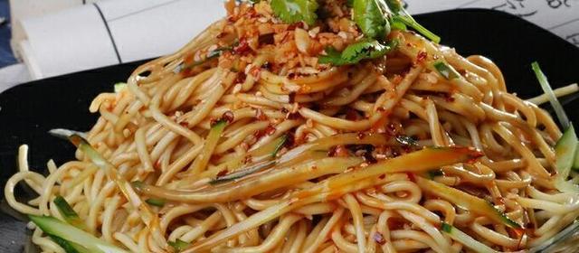 夏天也能吃三碗的5種麵條,味道好營養豐富簡單易學,分分鐘做好