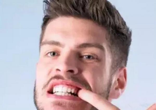 15389239311.jpg