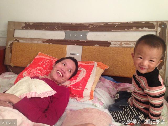 感動!深度昏迷媽媽成功產子,兩年後兒子嘴對嘴喂食又救活了母親