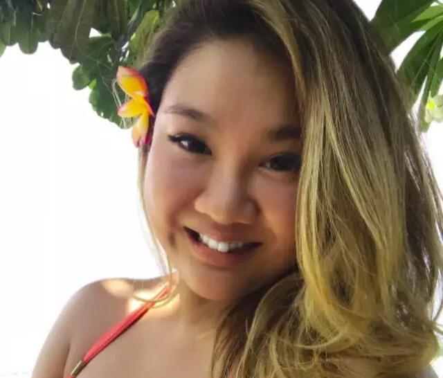 肥姐的女兒又出事了?在醫院裡痛哭!網友:你爸鄭 少秋哪去了!