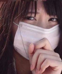 「醜女孩」相親，吃完飯刷卡被男方羞辱，男服務員的話讓她以身相許！