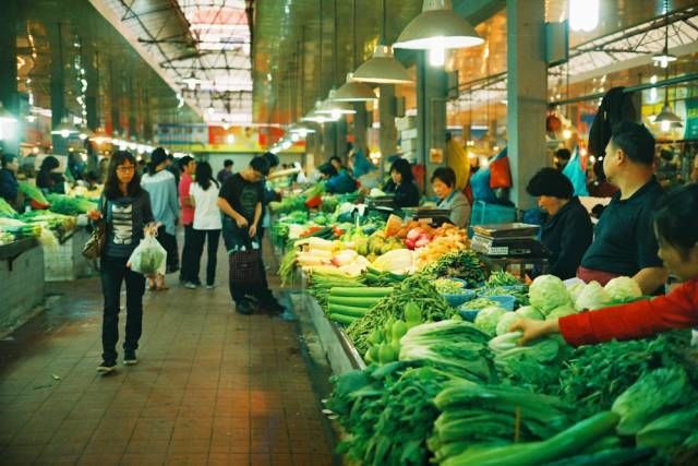 全聯跟菜市場到底哪買最便宜？婆媽網友分析「菜市場這點屌打全聯」誰比較好鄉民戰翻！