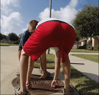 15651119027091.gif