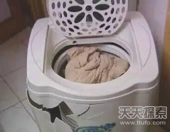 驚!!「羽絨衣」千萬不能這樣洗!!小心會爆炸!!