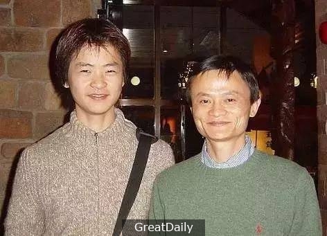 馬雲告戒兒子:搶錢的時代,你人再好有個屁用,震.憾億萬人!