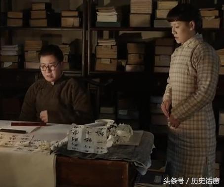 他是三代單傳的皇族,被迫娶了「姐姐」,卻愛了70年······