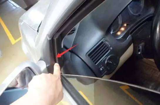 常見車玻璃升降故障,其實不用花1分錢就能修好