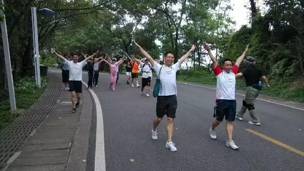 晚飯不吃，你知道會怎樣？ 簡直受益匪淺