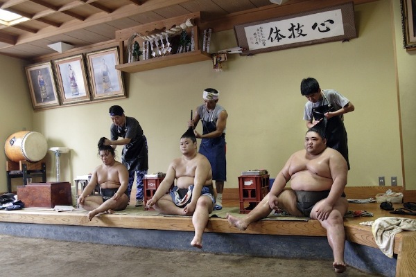 日本相撲手的幕後生活 原來不只是吃和睡呀!!