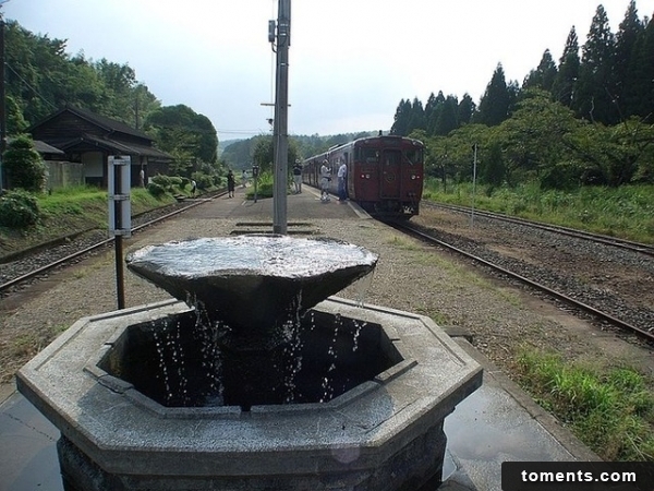 大畑車站位於熊本縣人吉市大畑麓町，是九州旅客鐵道肥薩線上的車站。翻攝自新注音新聞