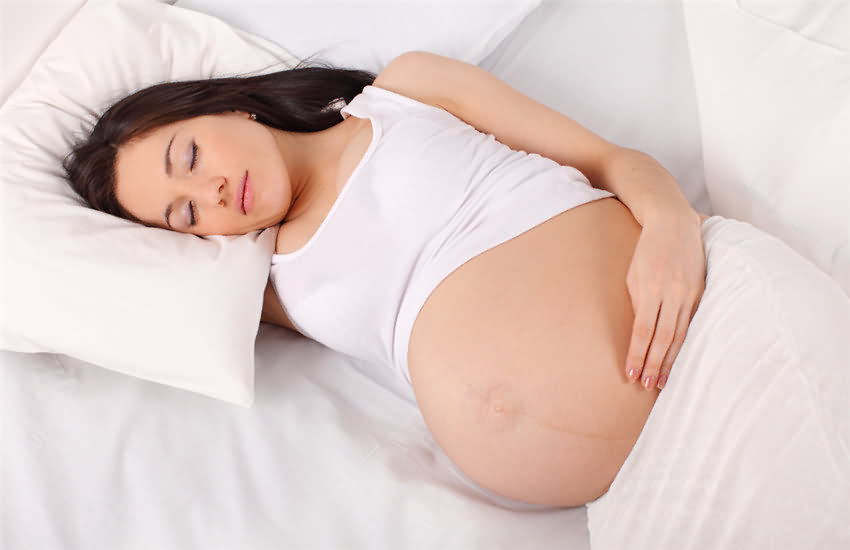 孕期睡姿禁忌 這樣睡很可能造成死胎
