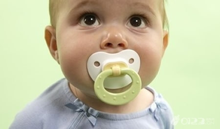 寶寶有必要使用安撫奶嘴嗎？