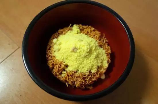 日本網友發明了5種奇特的泡面新吃法？