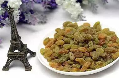 女人多吃葡萄乾的驚人好處,我被答案嚇傻了