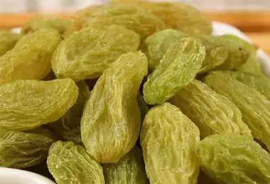 女人多吃葡萄乾的驚人好處,我被答案嚇傻了
