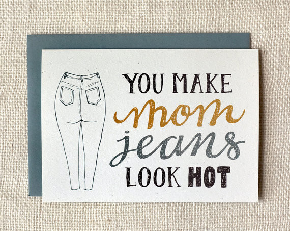 16個讓媽媽看完會笑到眼睛不見的母親節卡片，#4讓我忽然流冷汗，但又覺得溫馨！