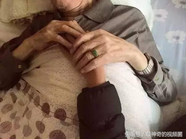 96歲台灣網紅爺爺走了，60年獨寵一人感動億萬網友，最後留下的話讓人淚崩！