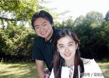 50歲王祖賢與小19歲男友近照，絕色佳人的情史也曾如此混亂