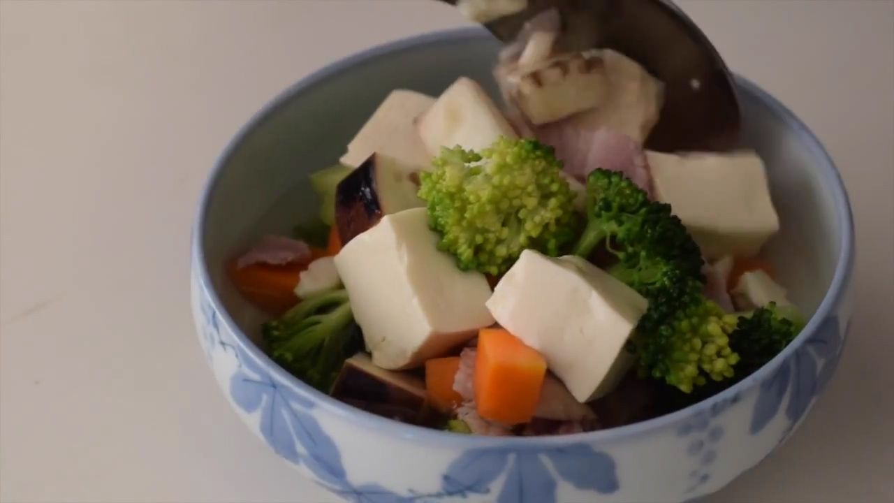 ol必学简易焖烧杯食谱!摇一摇,焗一焗饱肚减肥午餐