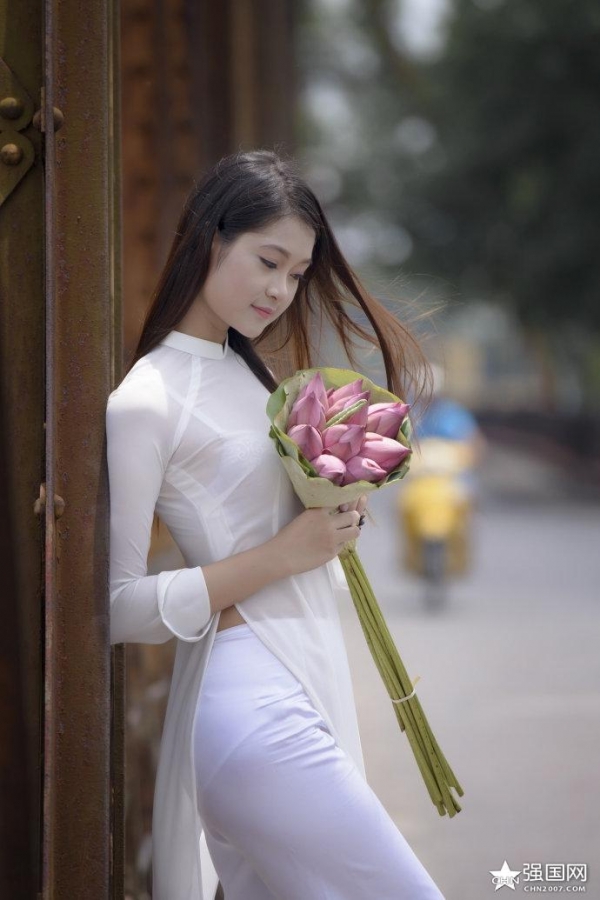 越南女人身上的驚人秘密 男人看來直流口水，原因竟是她們都 。。。