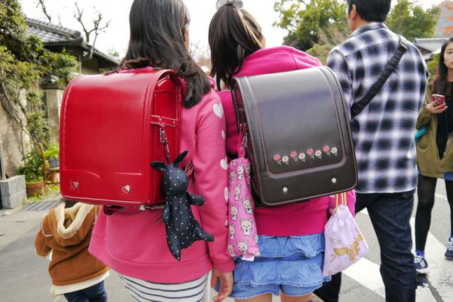 小學生就能自己 搭電車上學！日本人最重視的 5種品德教育，徹底打臉台灣「成績至上」的體制...
