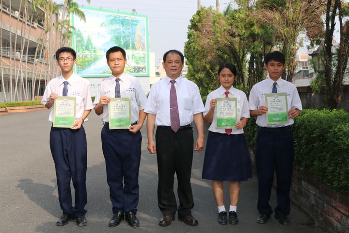 不顧家人反對救回陌生男嬰，阿嬤高齡還在養孫，卻不後悔認為「最正確的決定」！