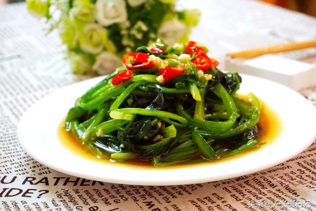 家常菜丨菠菜12種做法出爐，連挑食的孩子都停不下筷子！