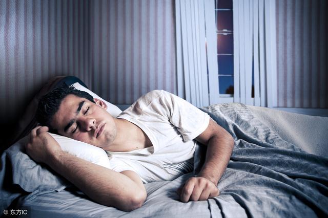 每天晚上究竟睡幾個小時最健康？什麼樣的睡眠才是最好的？