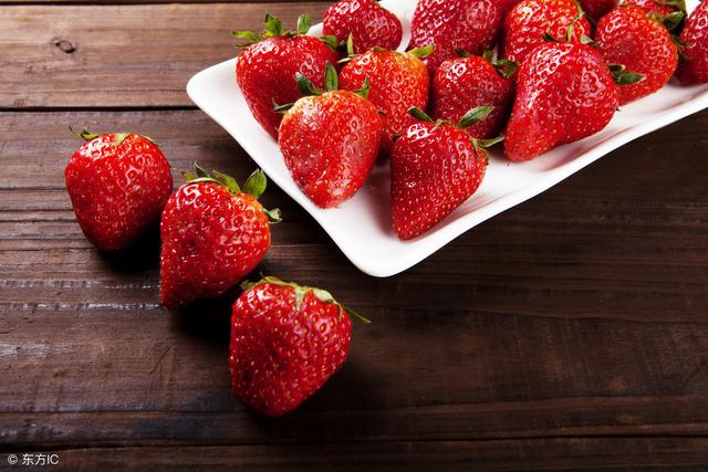 喜歡吃草莓的人，會收穫這5大好處！ 然而，有類人不建議多吃