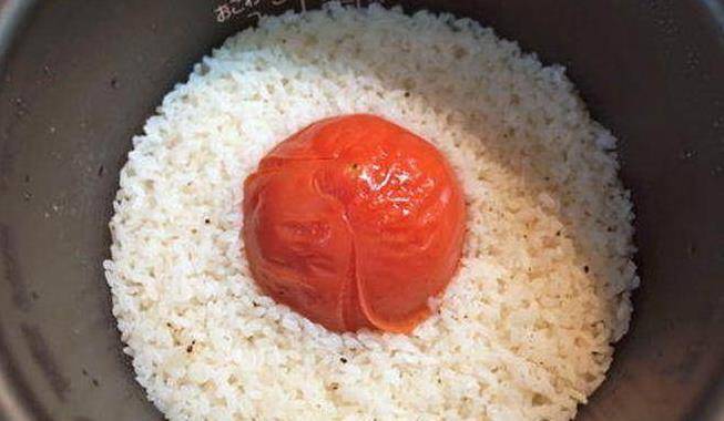 這鍋番茄湯，已救了無數人的肝！做法超簡單，趕緊煮來喝，讓肝臟更健康。！