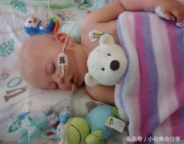4個月小女嬰拔掉氧氣管離世，媽媽抱著告別時，竟然發生了奇蹟