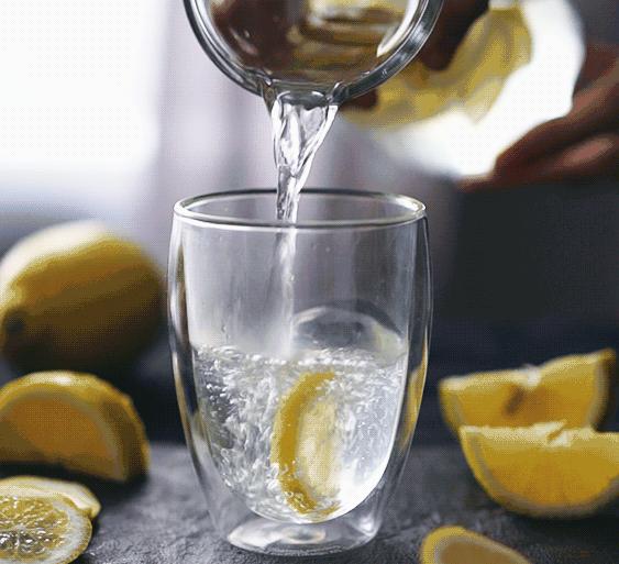 檸檬只用來泡水喝簡直太浪費！「這些用法」也許有人一輩子都不知道！