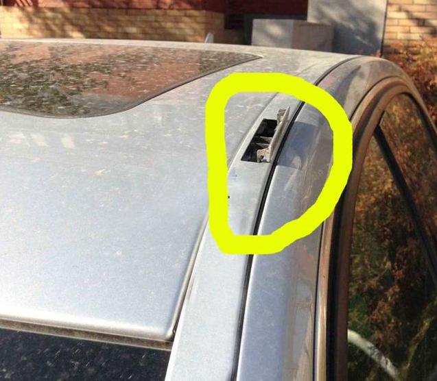 連汽修師傅都不知道的小秘密：如何車外藏備用鑰匙來應急