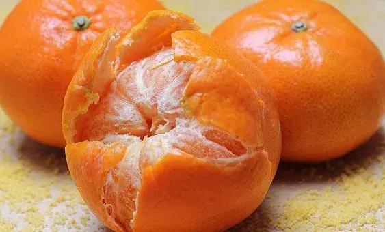 「養生」愛吃橘子的你注意了，現在知道這些還不晚！