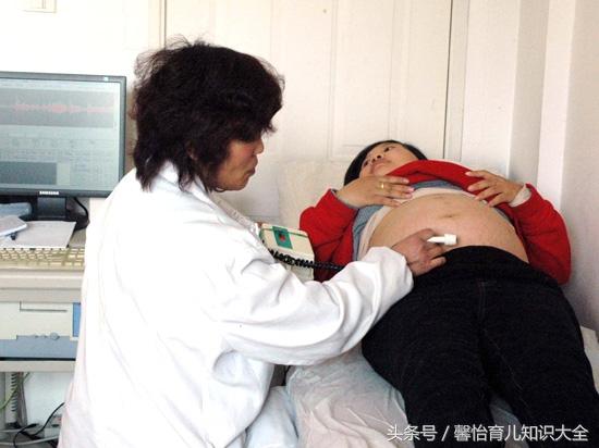 22歲孕婦全身莫名發癢，醫生檢查完強迫剖腹，孩子出生後全家大哭