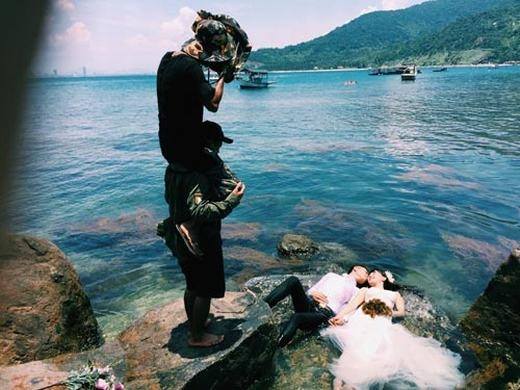 這16張「真實婚紗拍攝現場」照片，讓人深刻了解「婚紗攝影師」才是夫妻能幸福的關鍵！