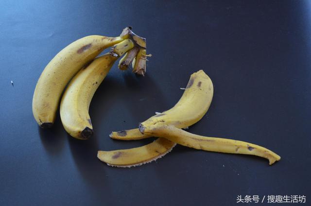 吃剩的香蕉皮別扔了，放1塊在腳底下作用太厲害了，看完趕緊試試