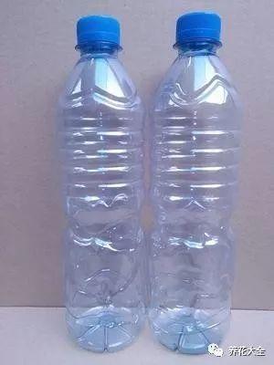 用完的塑料瓶別扔，這樣一改造，就是自動澆水神器！