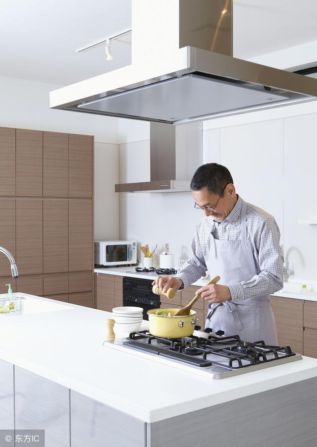 廚房的陳年汙垢你還想忍受多久？ 簡單幾個小辦法，讓廚房煥然一新