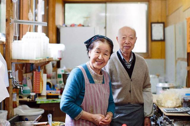 日本人的長壽秘訣：每天堅持做這3件事，有助長壽，中年不愛發福